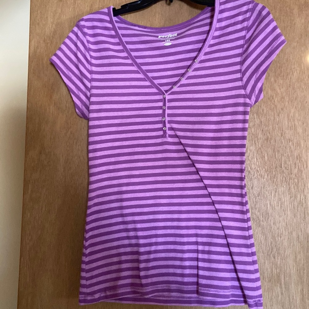 Purple Old Navy striped shirt
